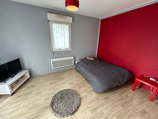 Duplex à louer 370 € 1 pièce 22 m² RDC Poitiers 86000
