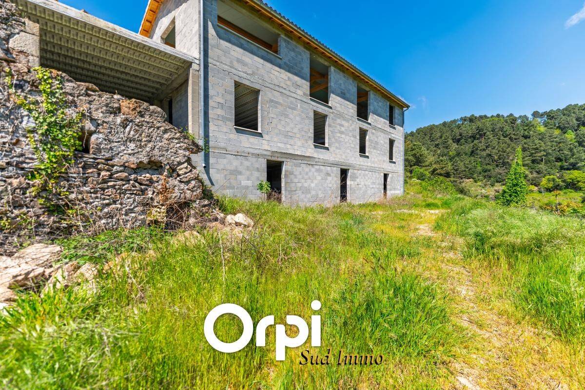 Maison à vendre, 280m², LES OLLIERES SUR EYRIEUX