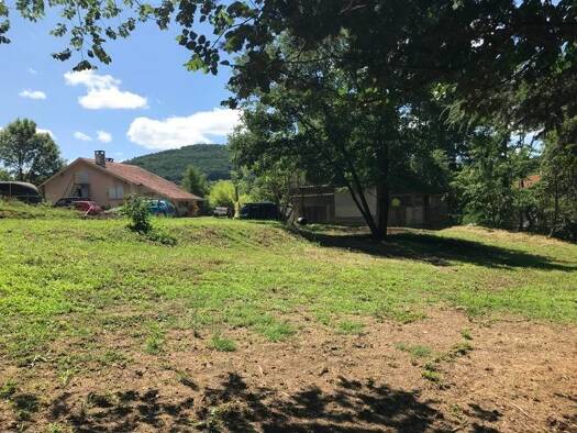 Maison de plain-pied à vendre 139 000 € 3 pièces 2 chambres 62 m² 12 400 m² de terrain Le Plan 31220