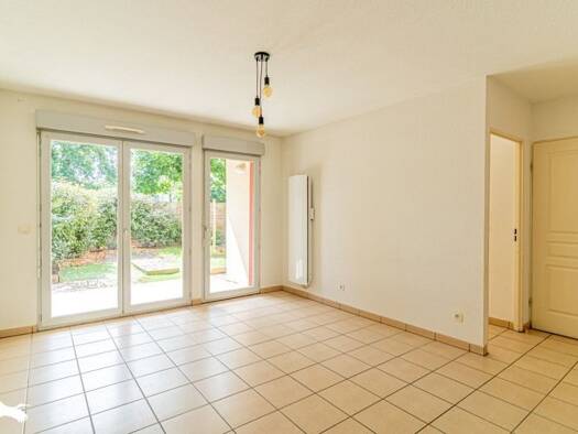 Appartement à vendre 166 500 € 2 pièces 1 chambre 41 m² RDC/2 Cantinolle Eysines 33320