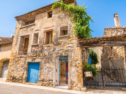 Maison à vendre 141 000 € 4 pièces 3 chambres 134 m² Saint-Chaptes 30190