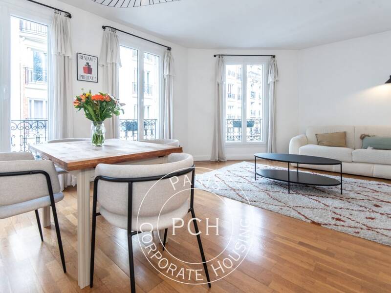 Maison à louer, 56m², PARIS 18E