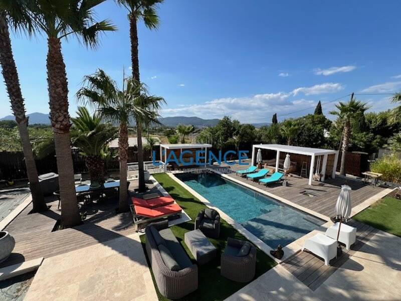 Maison à vendre, 205m², LA CRAU