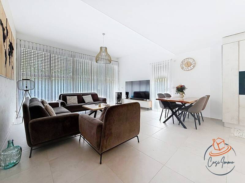 Maison à vendre, 127m², FERNEY VOLTAIRE