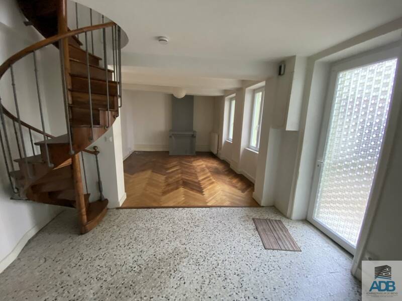 Maison à louer, 69m², ROANNE