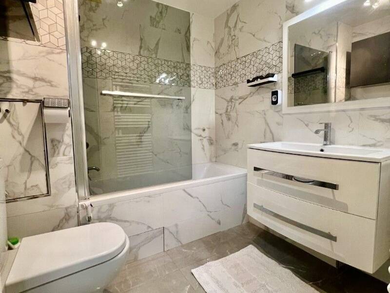 Maison à louer, 27m², PARIS 16E