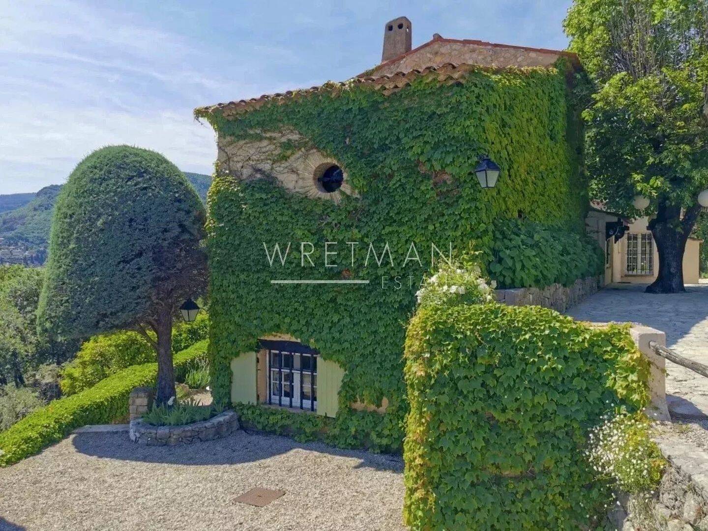 Maison à vendre, 310m², TOURRETTES SUR LOUP