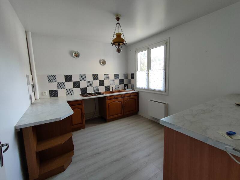 Maison à vendre, 80m², CHALUS