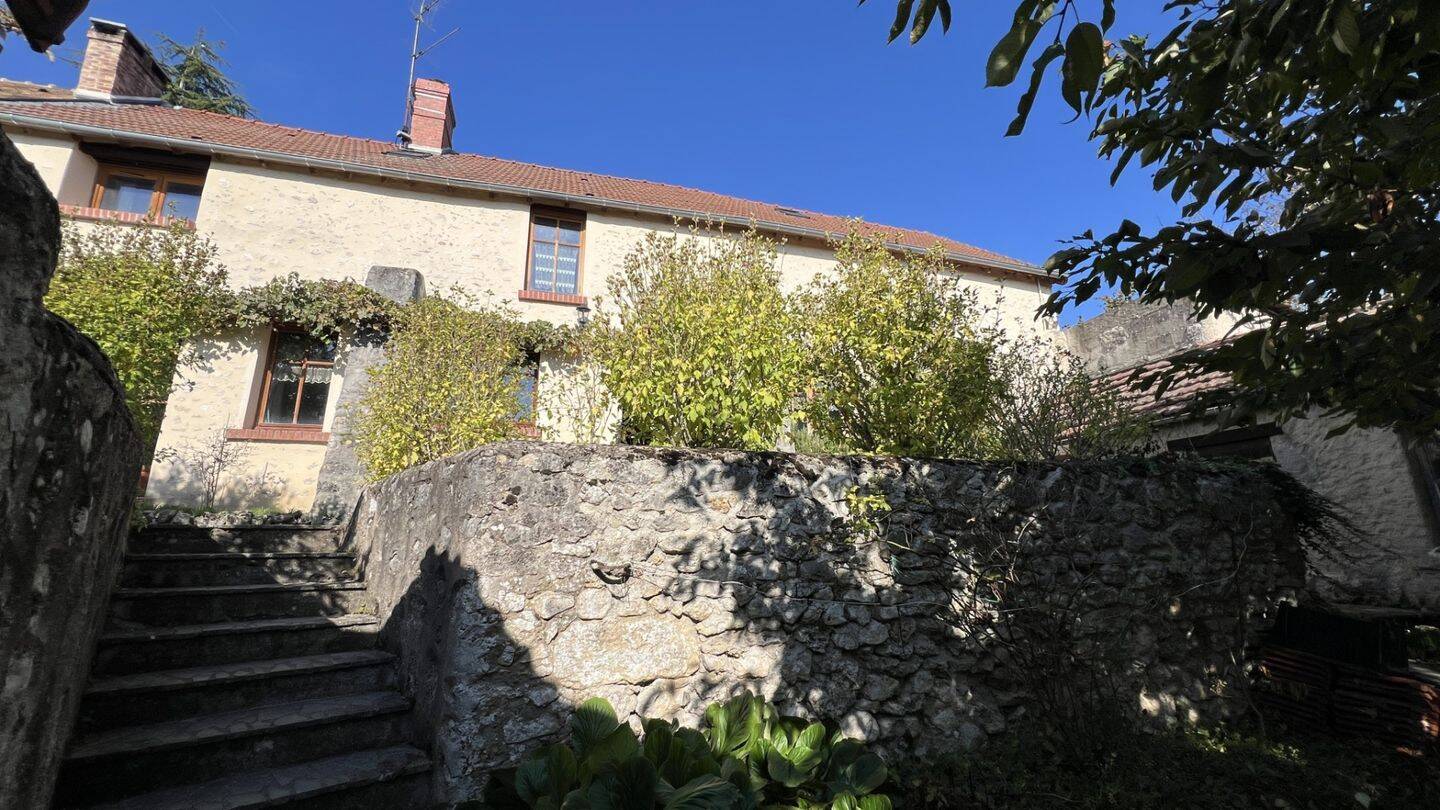 Maison à vendre, 146m², NEAUPHLE LE VIEUX