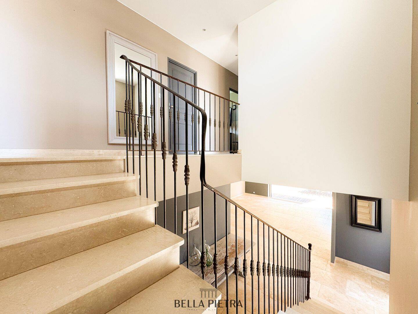 À LOUER - MONTPELLIER - MAISON 257 M2 - 6 CHAMBRES - PARCELL — 8