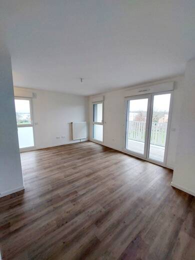 Appartement à louer 750 € 3 pièces 66,3 m² Étage 2/3 Rechèvres-Bas Menus-Boulevard Chartres 28000