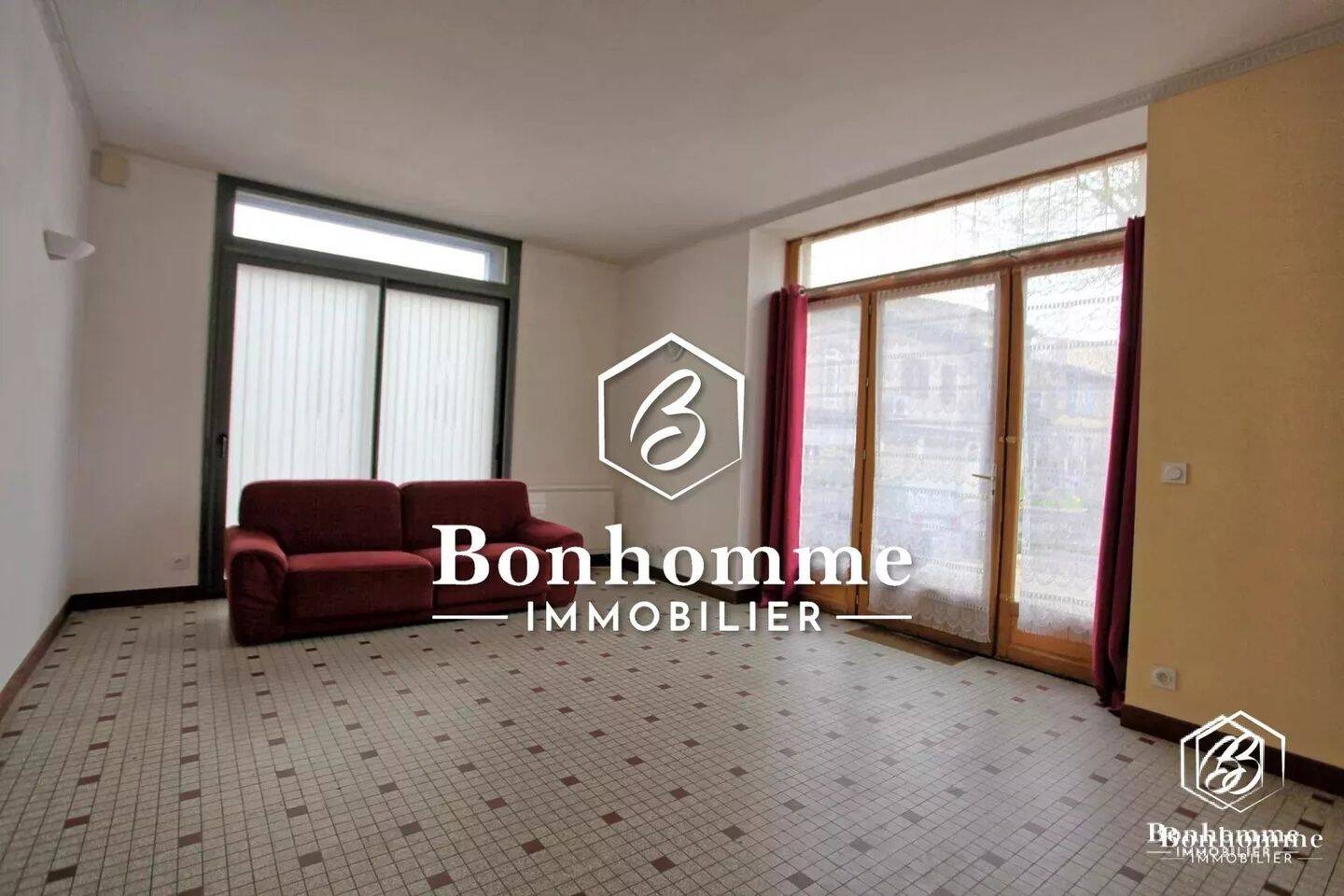 Maison à vendre, 97m², LANGOIRAN