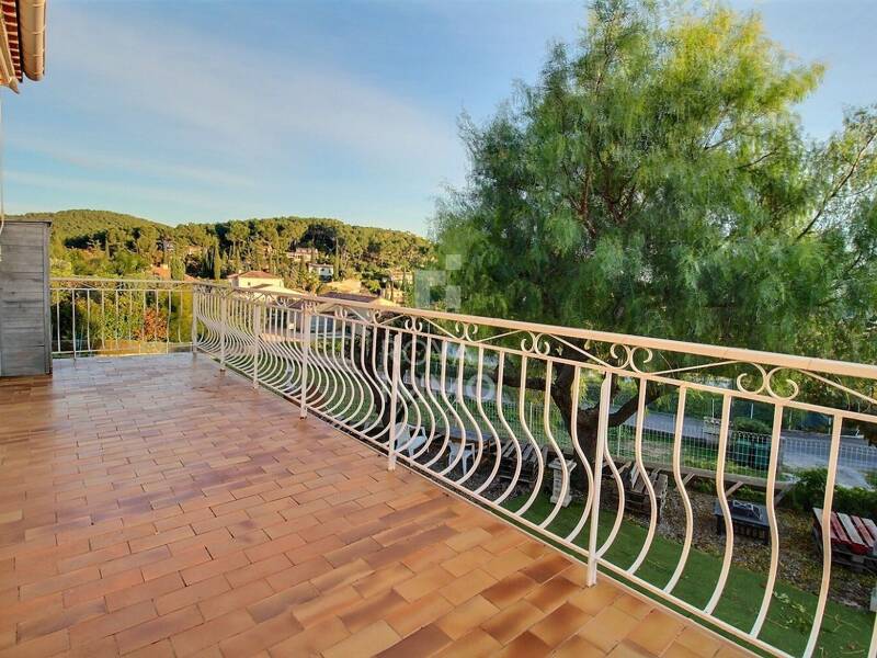 Maison à louer, 70m², CARQUEIRANNE