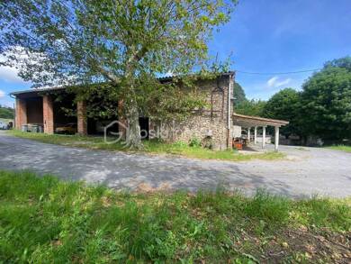 Ferme à vendre 455 000 € 17 pièces 9 chambres 253 m² 33 000 m² de terrain Aiguefonde 81200