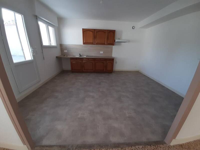 Maison à louer, 94m², MARENNES