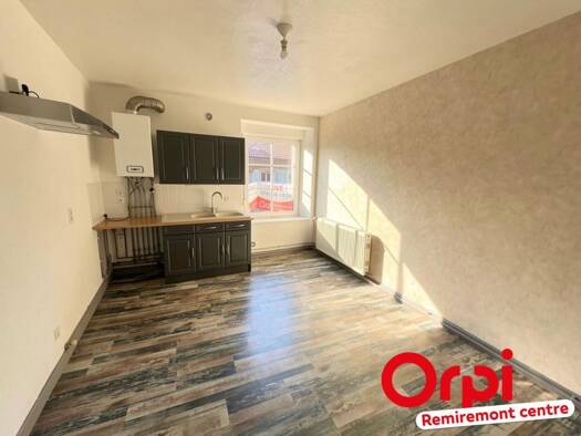 Appartement à louer 470 € 2 pièces 1 chambre 60 m² 23ème étage Rhumont Remiremont 88200