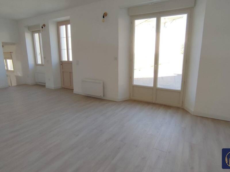 Maison à louer, 86m², NEUVIC