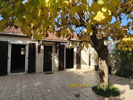 Maison de plain-pied à vendre 322 000 € 4 pièces 2 chambres 86 m² 375 m² de terrain Place Mozart Le Blanc-Mesnil 93150