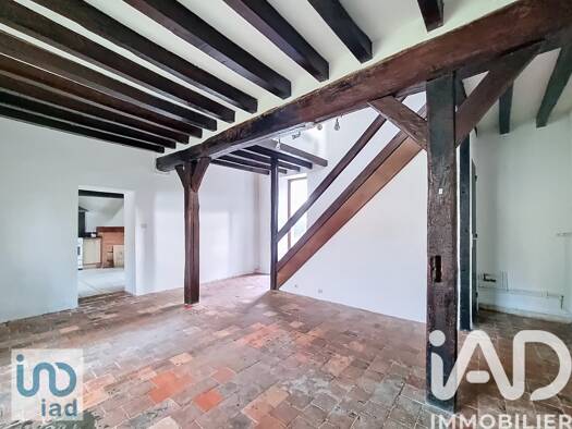 Maison à vendre 175 000 € 7 pièces 6 chambres 141,65 m² Lindry 89240