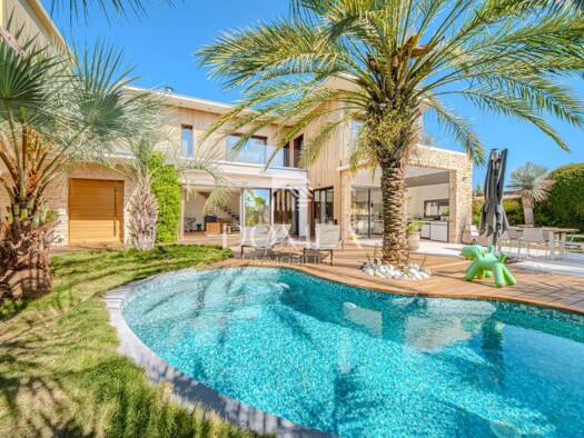 Villa à vendre 1 575 000 € 6 pièces 5 chambres 287,7 m² 620 m² de terrain Baillargues 34670