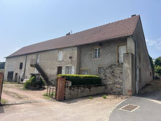 Maison à vendre 112 000 € 6 pièces 3 chambres 180 m² 1 245 m² de terrain Baron 71120