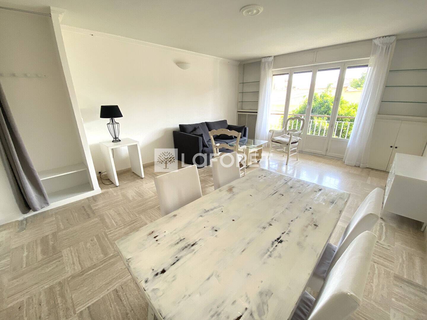 Maison à louer, 76m², CANNES