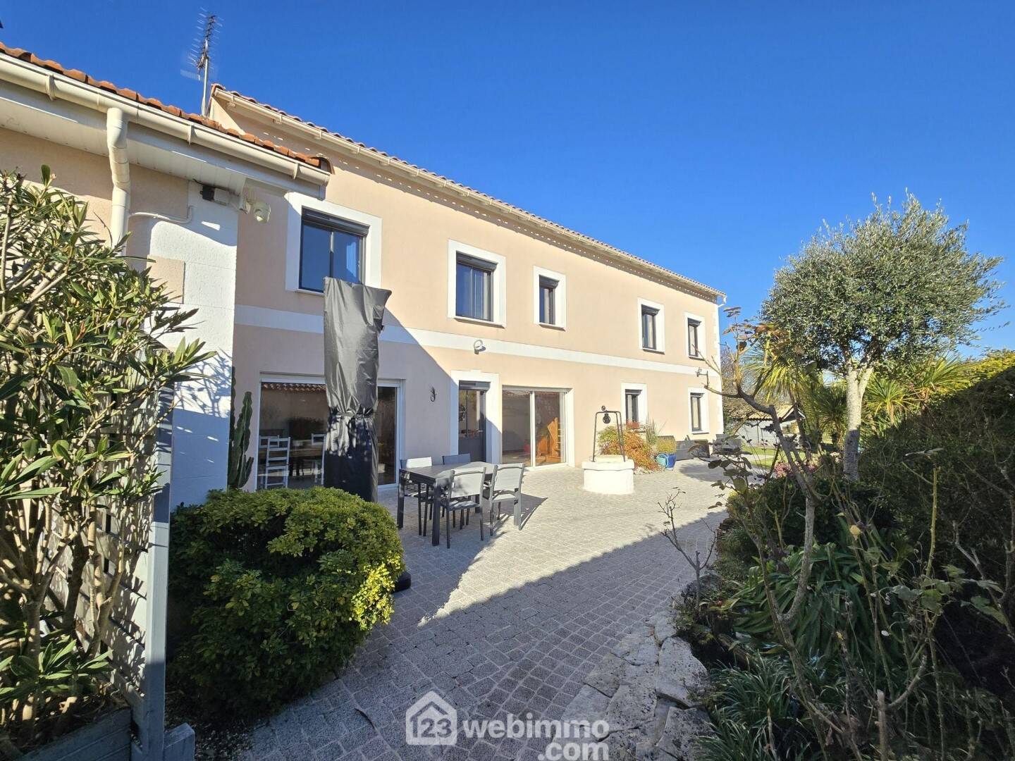 Maison à vendre, 221m², EYSINES