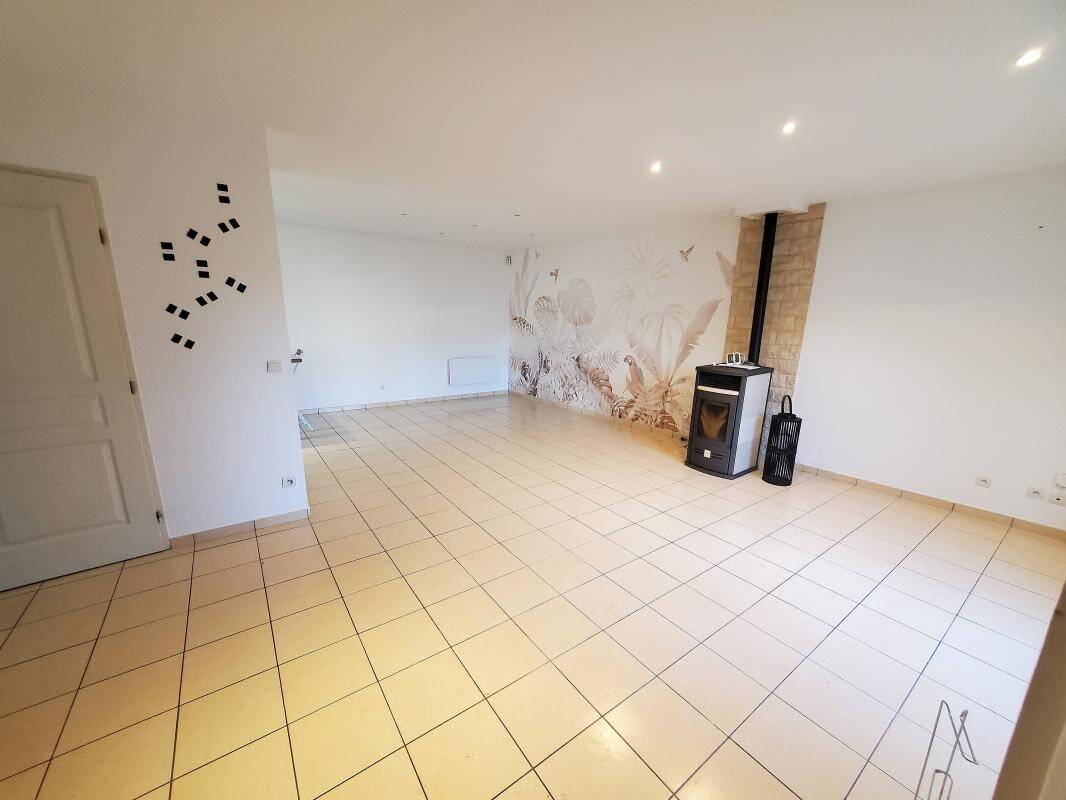 Maison à vendre, 95m², CRECY LA CHAPELLE