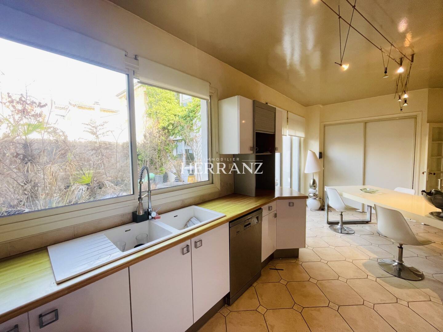 Maison à vendre, 127m², LIBOURNE