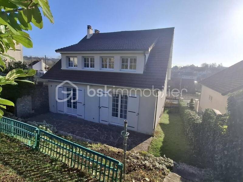 Maison à vendre, 193m², ESTOUCHES