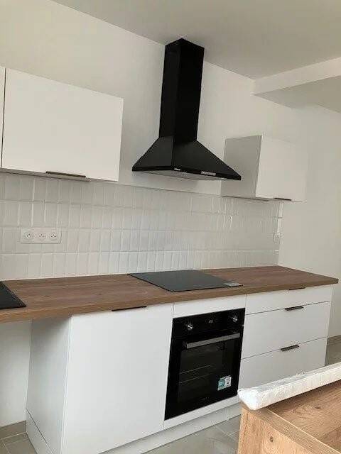 Maison à louer, 103m², SOMBERNON