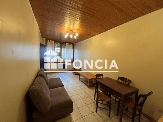 Appartement à louer 350 € 2 pièces 1 chambre 37,8 m² RDC Plaine et Coteaux Tullins 38210