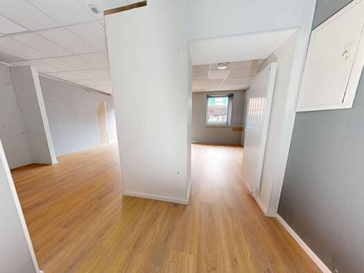 Local commercial à louer 880 € 63 m² de surface de vente Coteaux Nord Est Mulhouse 68100