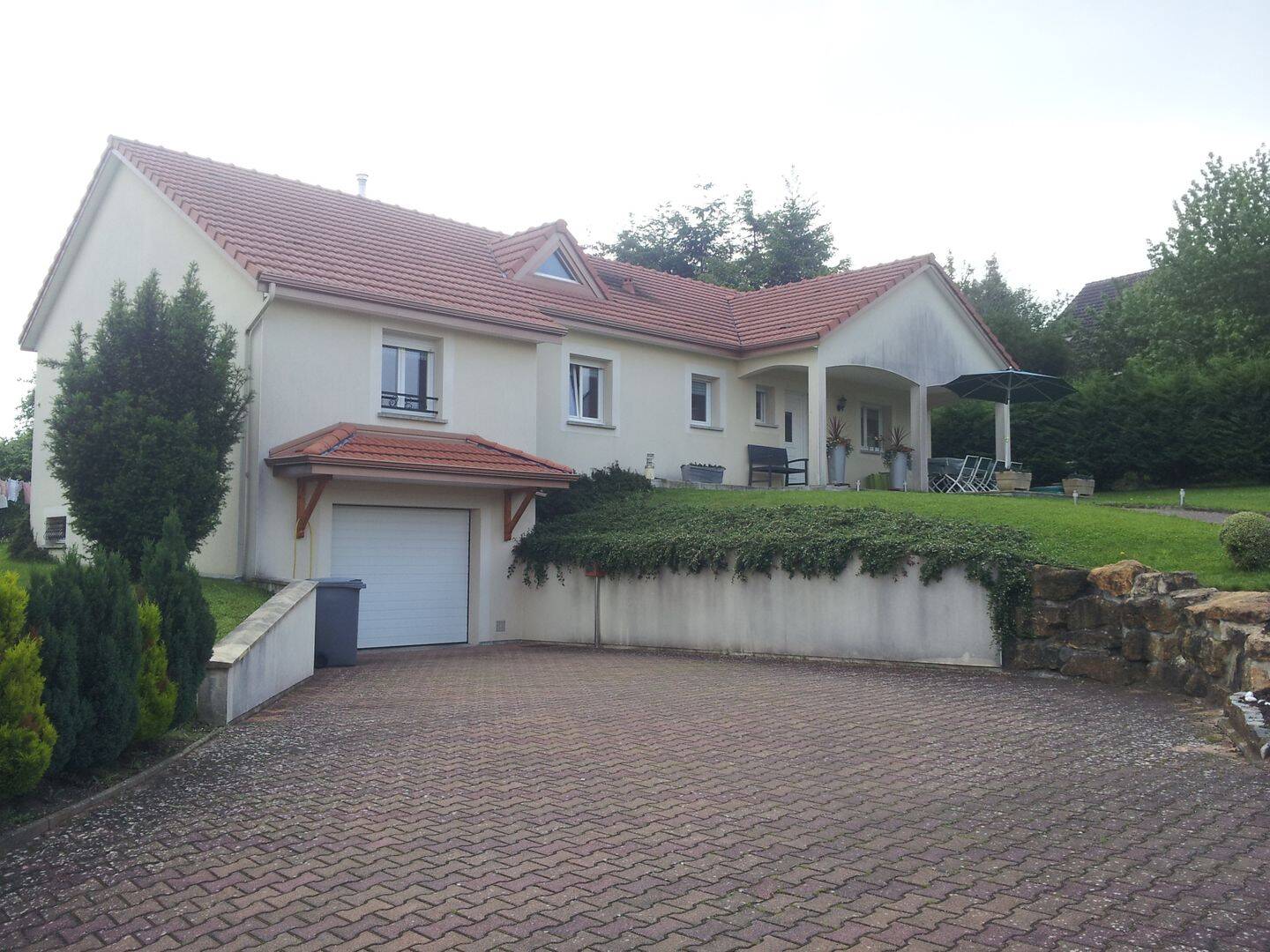 Maison à louer, 125m², DAMELEVIERES