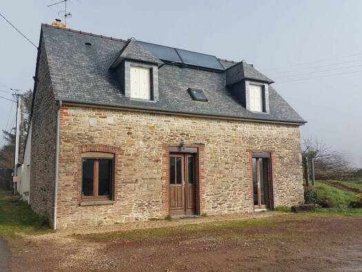 Maison à vendre 186 000 € 6 pièces 3 chambres 110 m² 690 m² de terrain Saulnières 35320