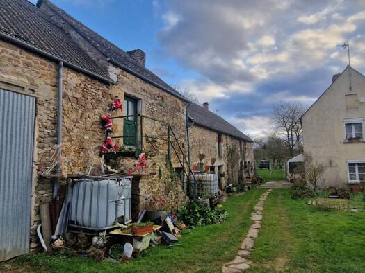 Maison à vendre 76 900 € 3 pièces 2 chambres 84 m² 9 255 m² de terrain Boischampré 61570