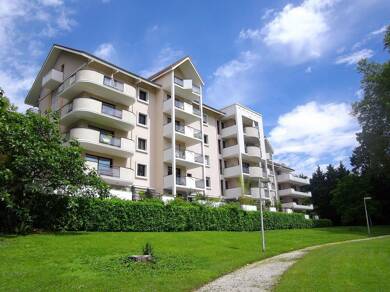 Appartement à louer 2 447 € 5 pièces 4 chambres 169,5 m² Étage 4/5 Haut Meylan Meylan 38240