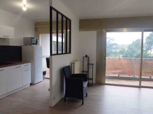 Appartement à vendre 94 500 € 1 pièce 32 m² 3ème étage Notre-Dame Cholet 49300