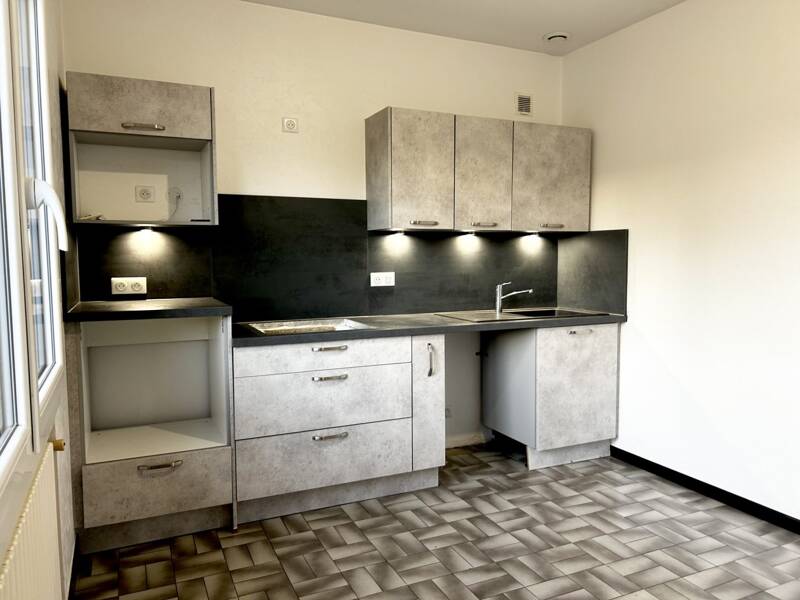 Maison à louer, 102m², ANDREZIEUX BOUTHEON