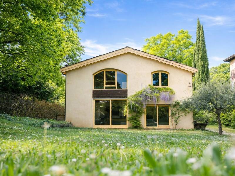 Maison à vendre, 226m², SAINT GENIS LAVAL