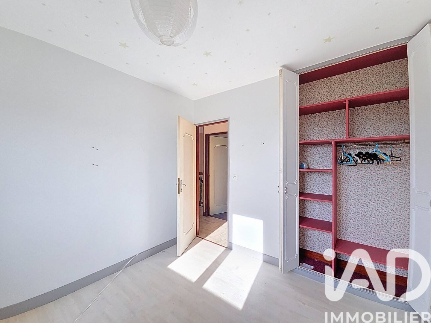 Maison à vendre, 90m², SAINT MAURICE MONTCOURONNE