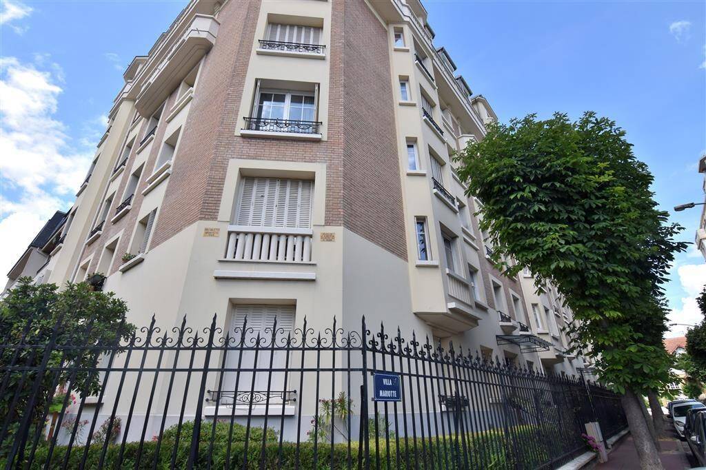 Maison à louer, 21m², SAINT MAUR DES FOSSES