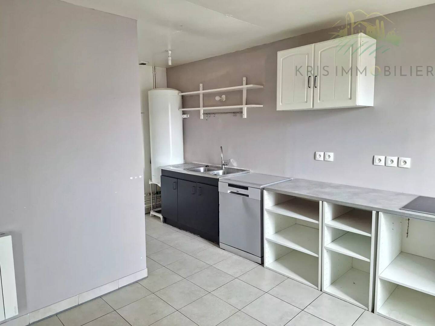 Maison à louer, 96m², MONTREUIL AUX LIONS