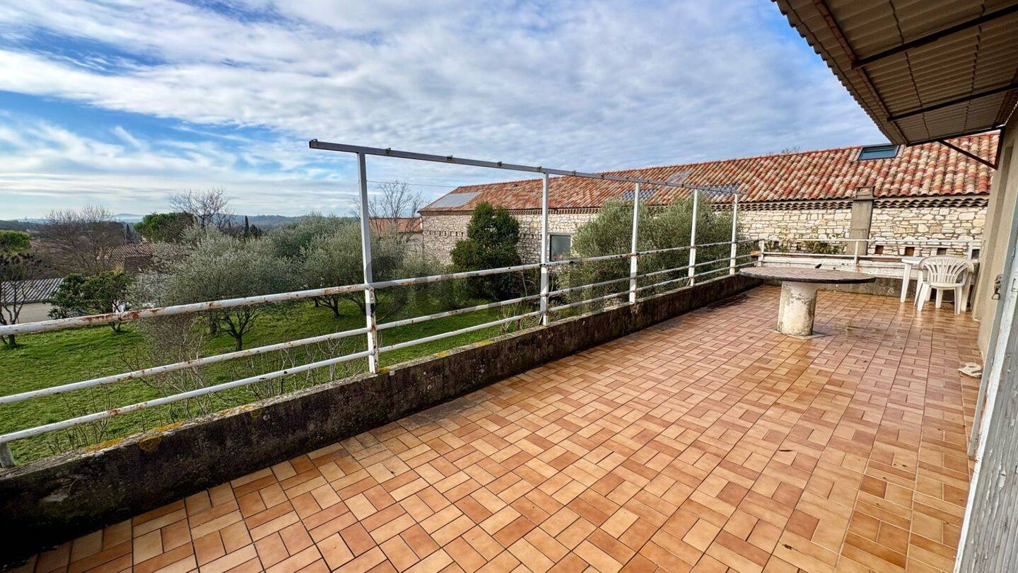 Maison à vendre, 198m², SAINT HILAIRE DE BRETHMAS