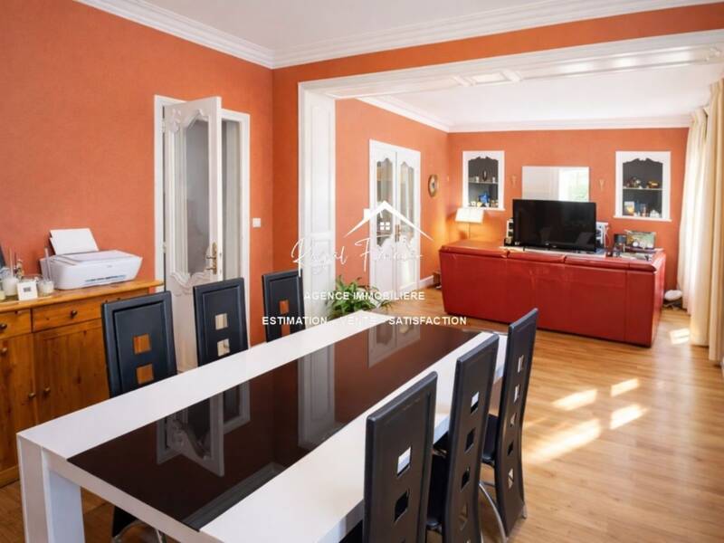 Maison à vendre, 260m², DESCARTES