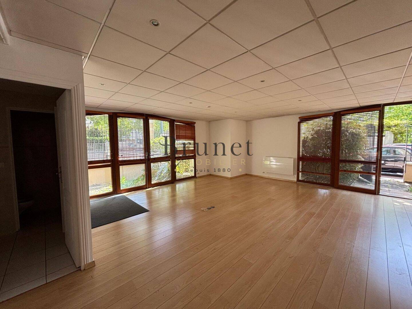 Maison à louer, 70m², SAINT MAUR DES FOSSES