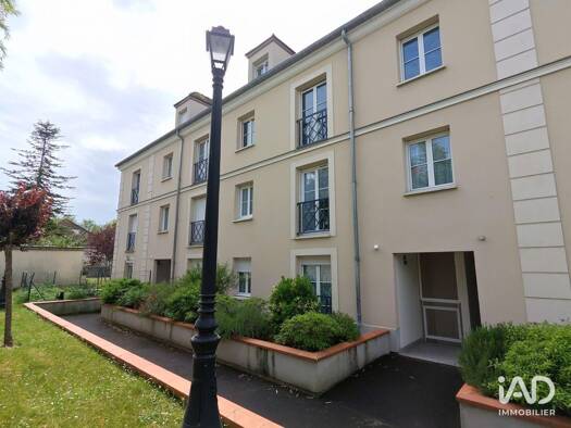 Appartement à vendre 118 000 € 2 pièces 1 chambre 41 m² Étage 3/3 Ville Basse-Centre Montereau-Fault-Yonne 77130