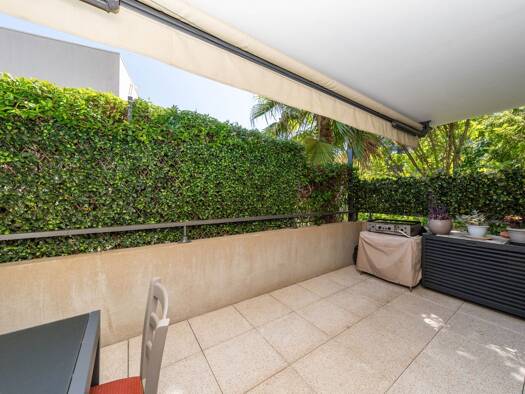 Appartement à vendre 358 000 € 3 pièces 2 chambres 63,7 m² RDC Quartiers Ouest Montgros-Montmeuille La Colle-sur-Loup 06480