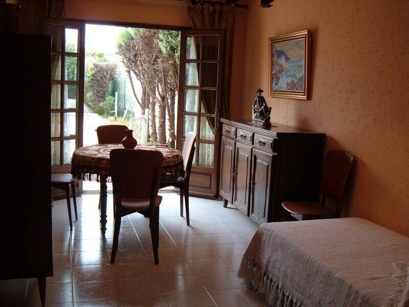 Maison à louer, 40m², CHATEAUNEUF LES MARTIGUES