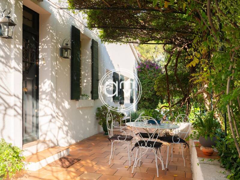 Maison à vendre, 326m², LA VALETTE DU VAR